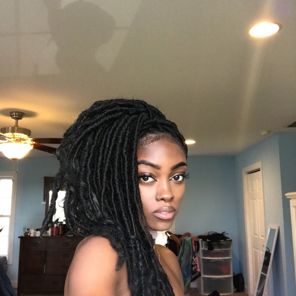 Meet your Posher, Chinyere